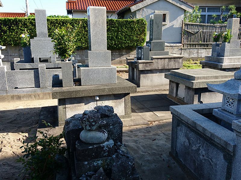 浜田市営 下府下の浜共同墓地