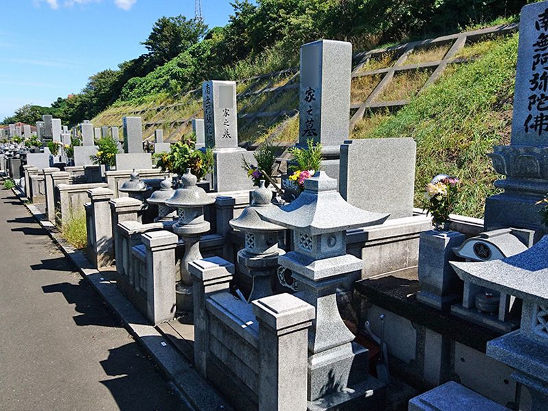 浜田市営 笠柄墓地