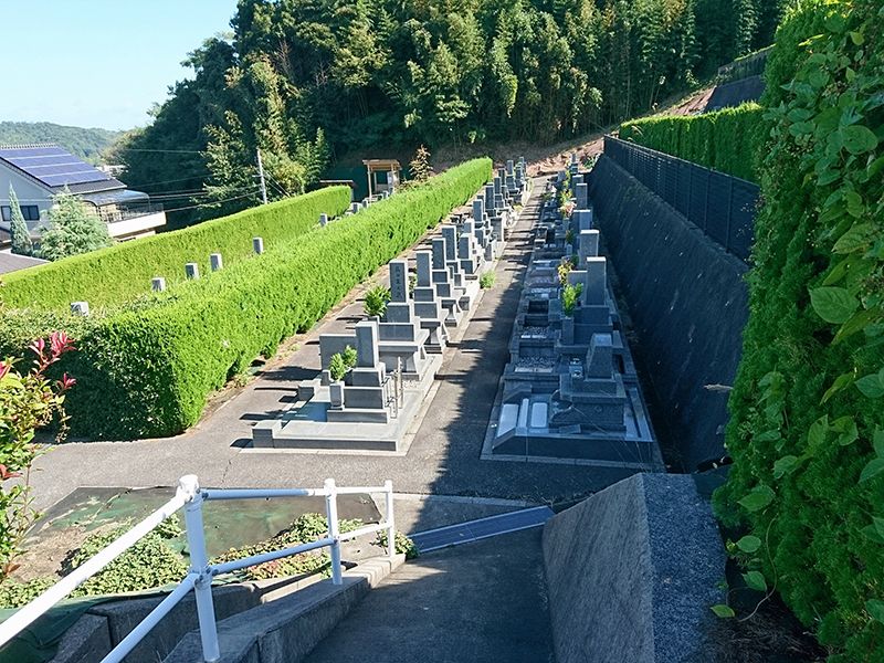 浜田市営 竹迫墓地