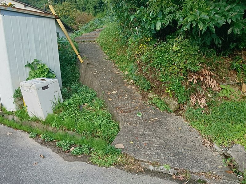 浜田市営 津摩共同墓地