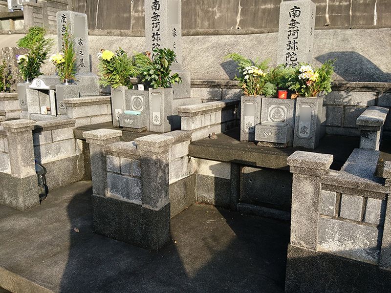 浜田市営 津摩共同墓地