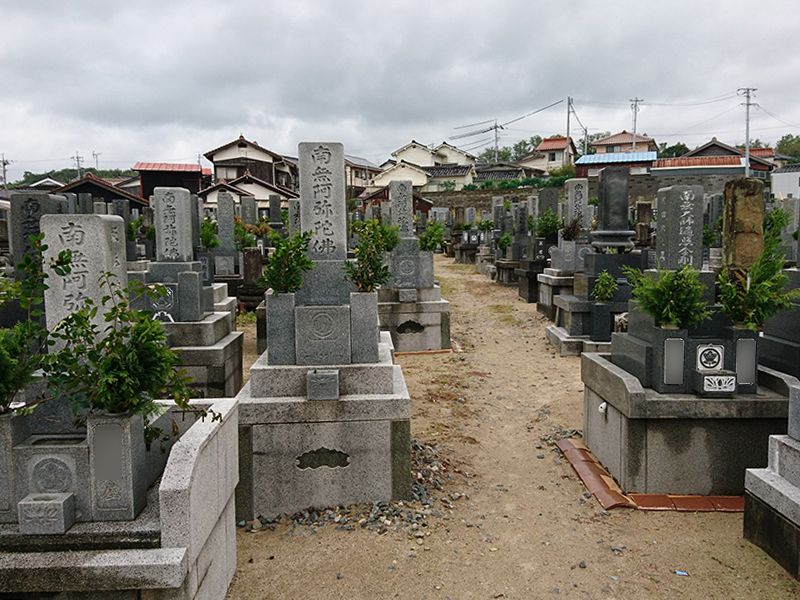 浜田市営 唐鐘第一共同墓地