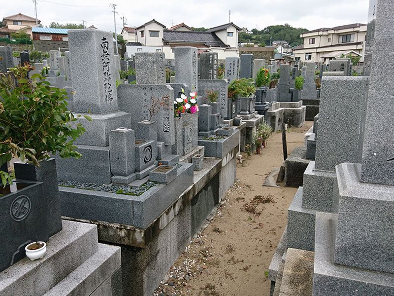 浜田市営 唐鐘第一共同墓地