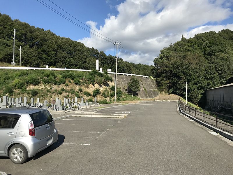 府中市営 中須市有墓地