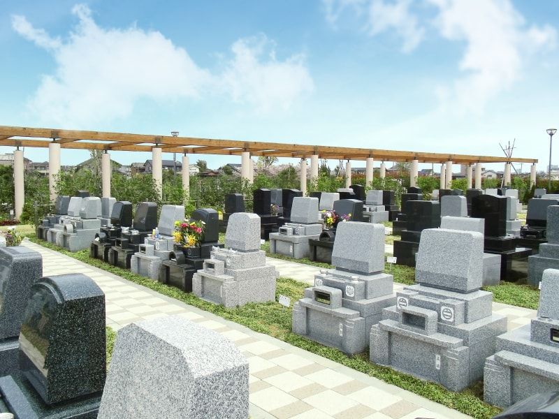 さいたまメモリアルパーク　緑地付ゆとり墓所