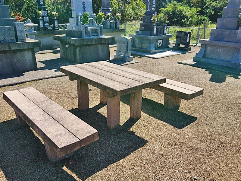 江津市営 尾浜墓地公園
