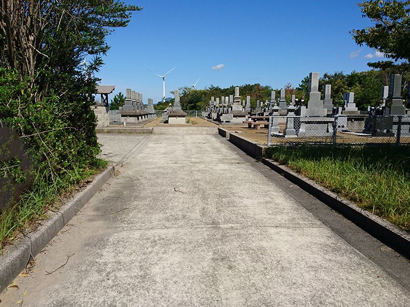 江津市営 尾浜墓地公園