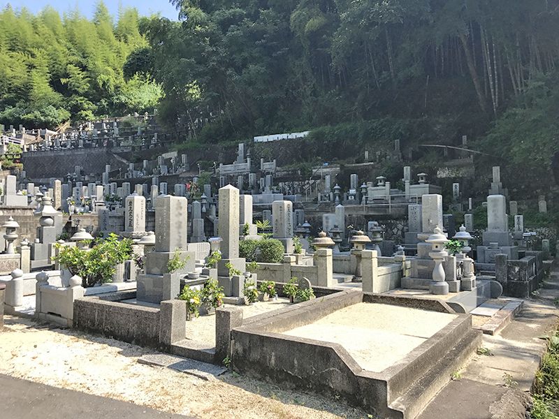 大竹市営 梅ケ滝墓地