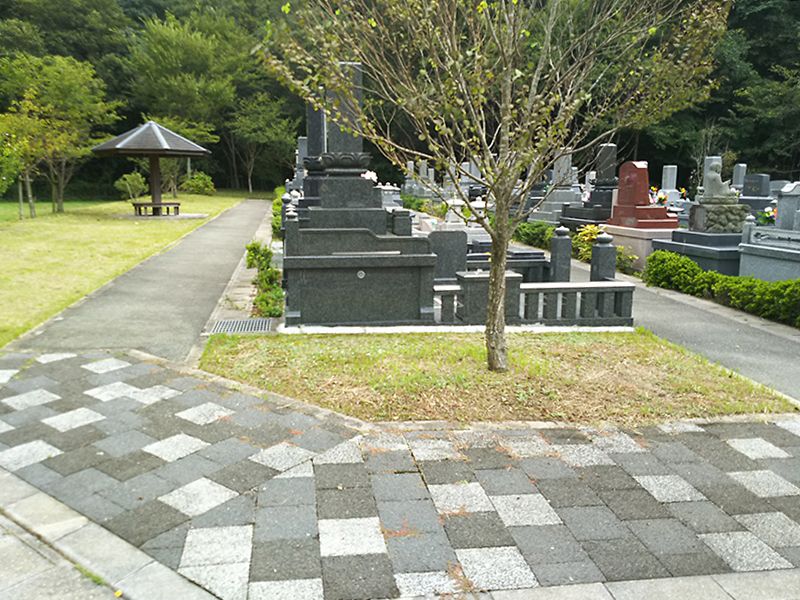 嘉麻市営 山田白馬霊園