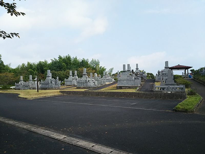 築上町営 やすらぎの丘霊園