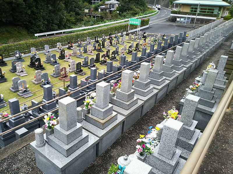 佐世保・中央 聖雅霊園