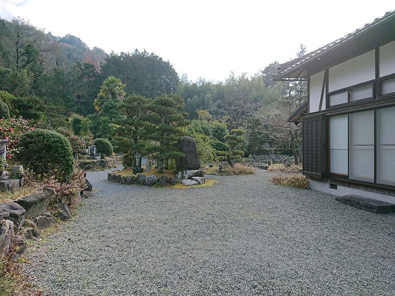 瑞雲墓園