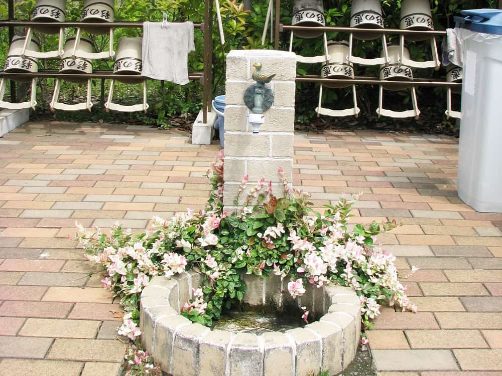 公園墓地 彩の恵　水場