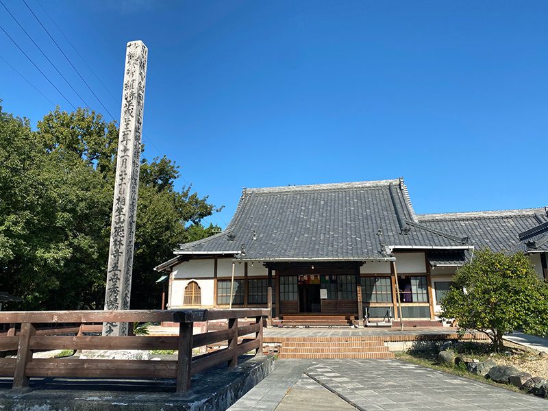 徳林寺墓苑
