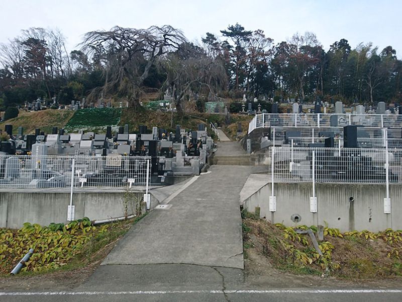 慶雲院墓苑