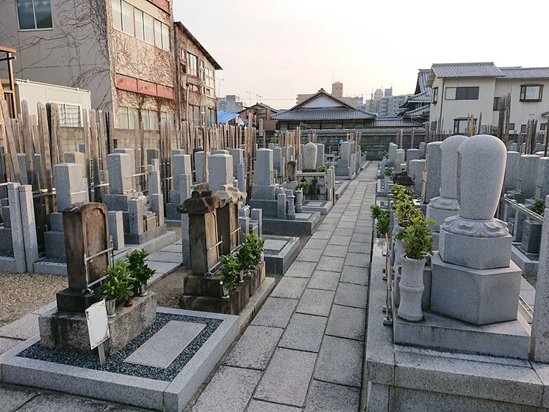善想寺墓地