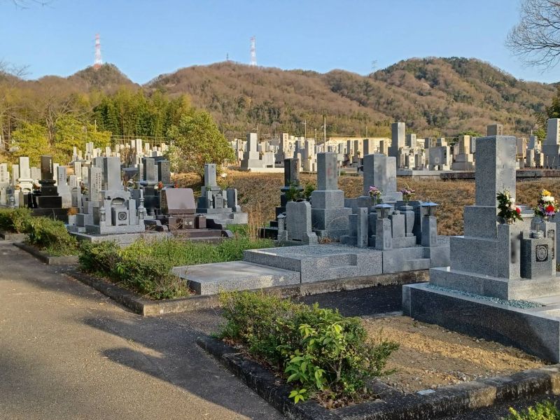 私部墓地
