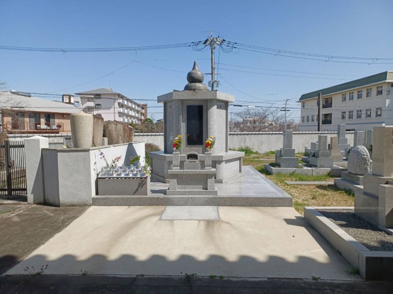 本照寺墓地