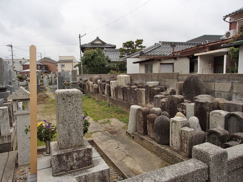 行徳墓地