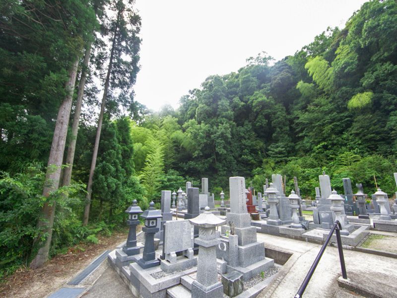 三朝町営 山田墓地