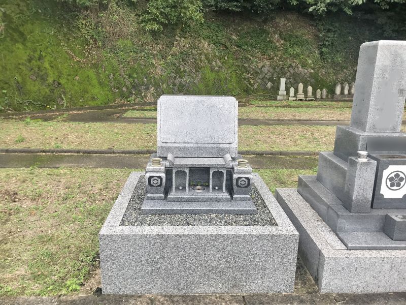 周防大島町営 つつじ墓園