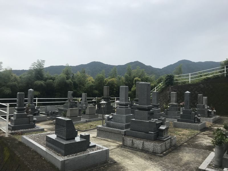 周防大島町営 つつじ墓園