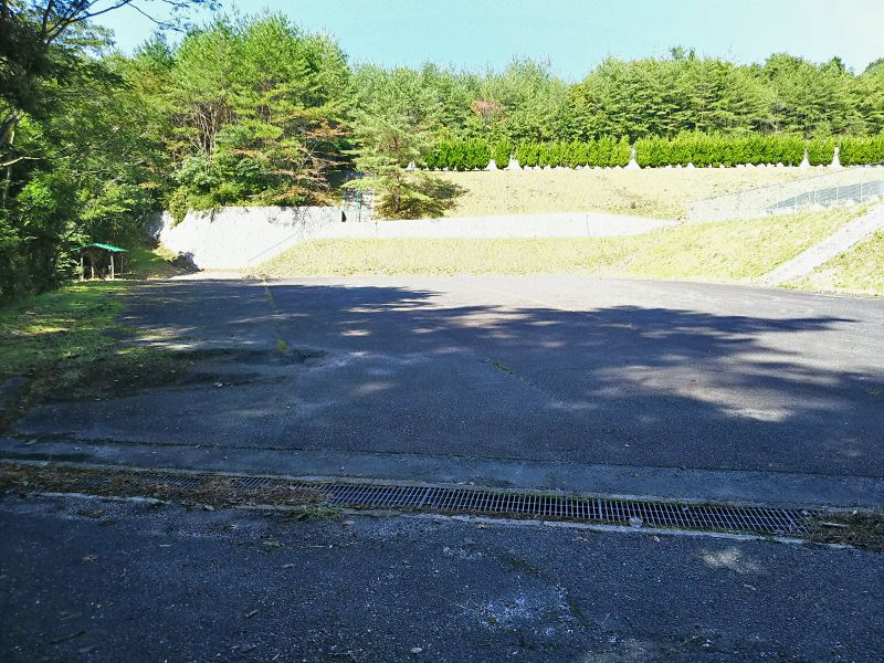 新見市公園墓地