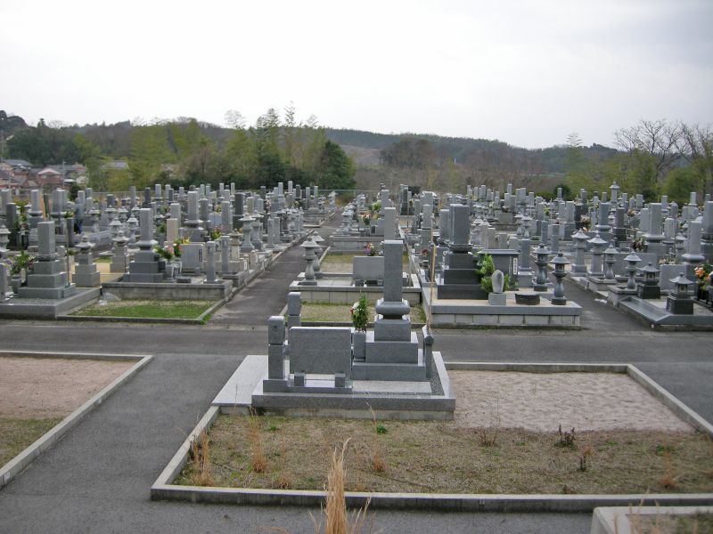 伯耆町町営公園墓地