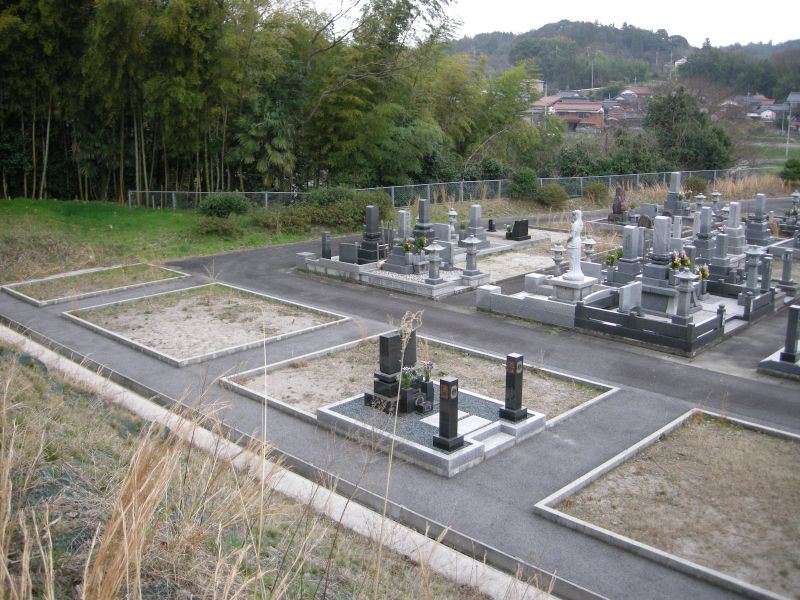 伯耆町町営公園墓地