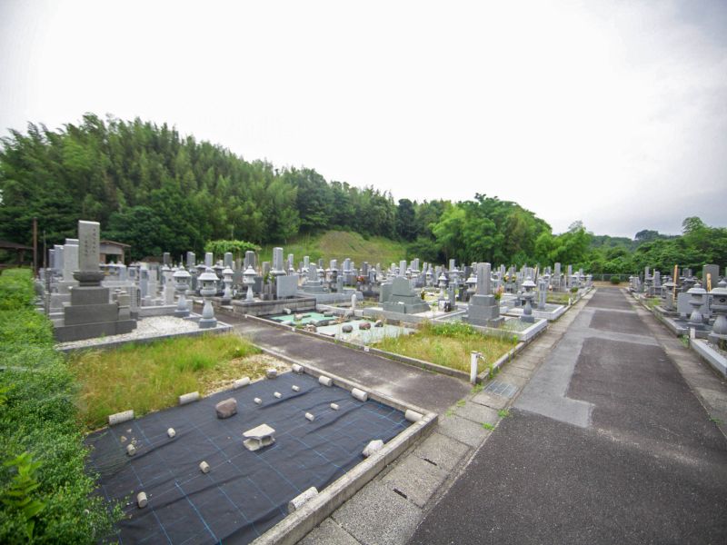 伯耆町町営公園墓地