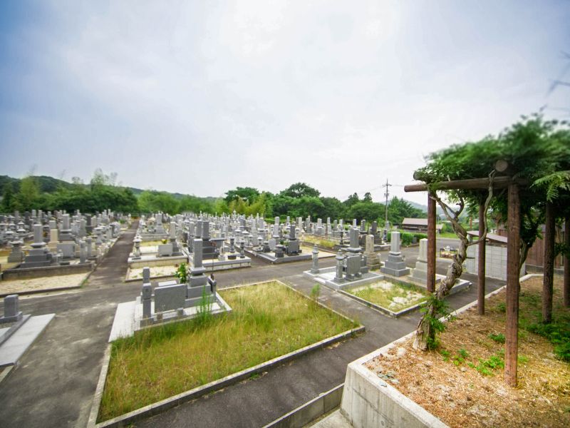 伯耆町町営公園墓地