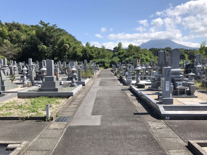 伯耆町町営公園墓地