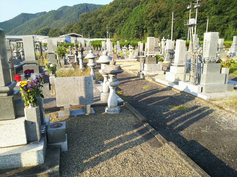 美咲町営 飯岡墓地公園