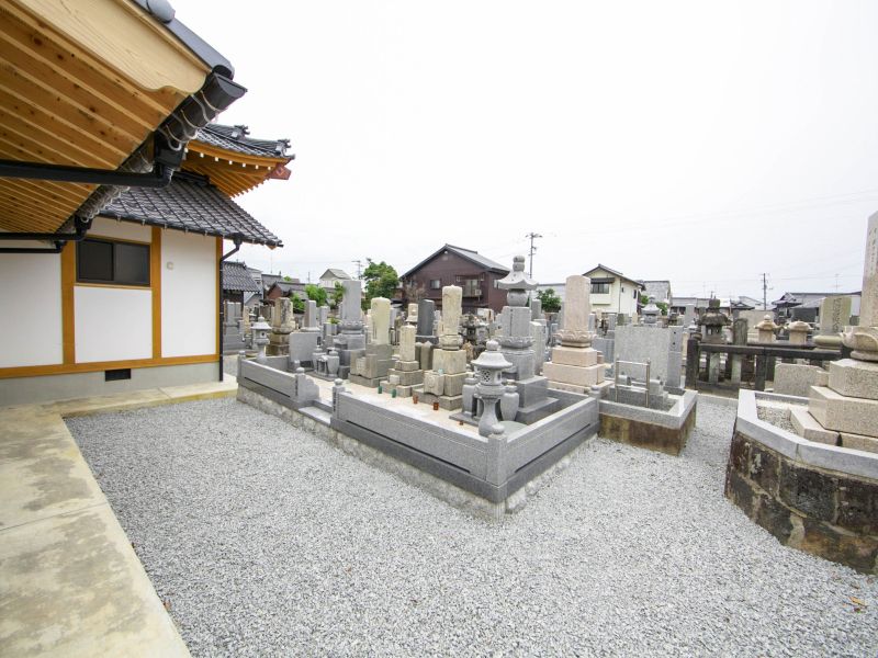 凉善寺墓地