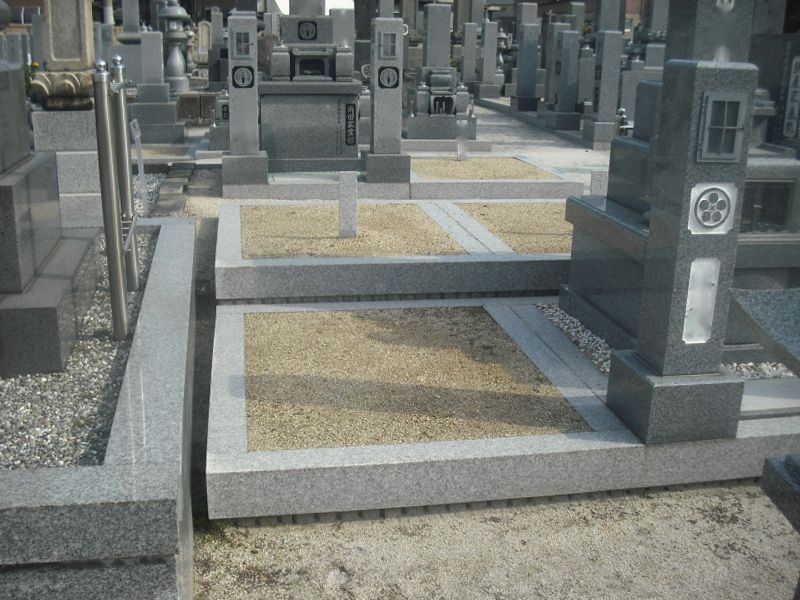 凉善寺墓地