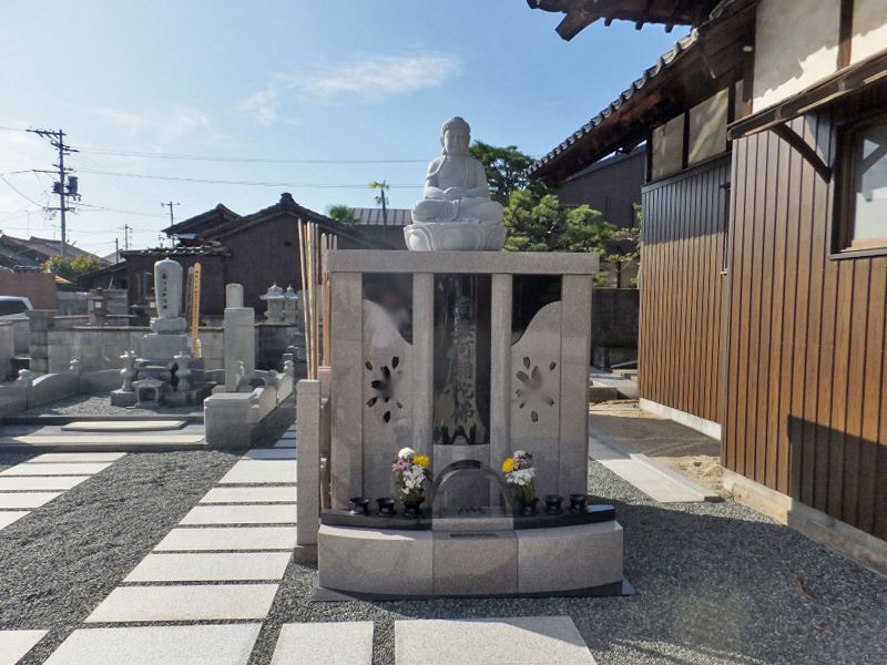 凉善寺墓地