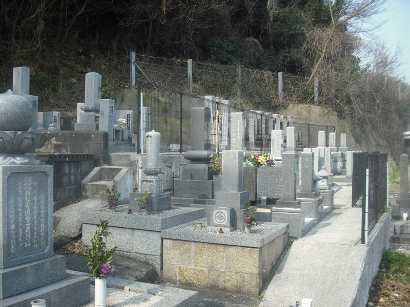 凉善寺墓地