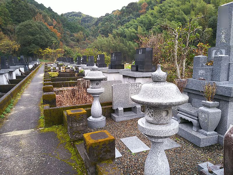 高知市営 下秋山墓地