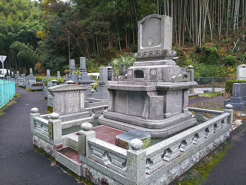 聖域公園墓地
