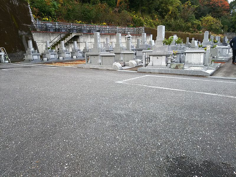 第六・南国公園墓地