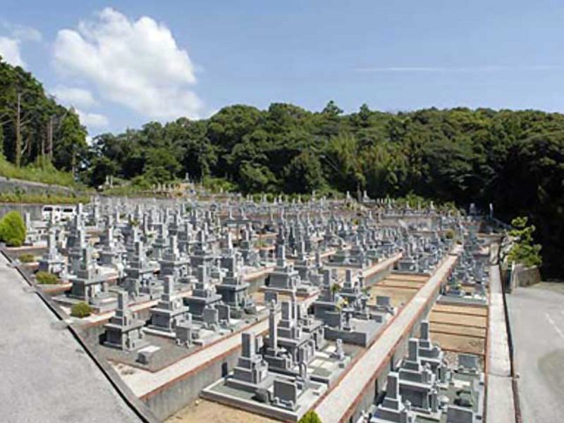 第六・南国公園墓地