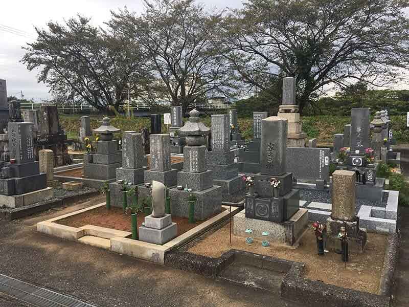 羽島市営 西小熊霊園