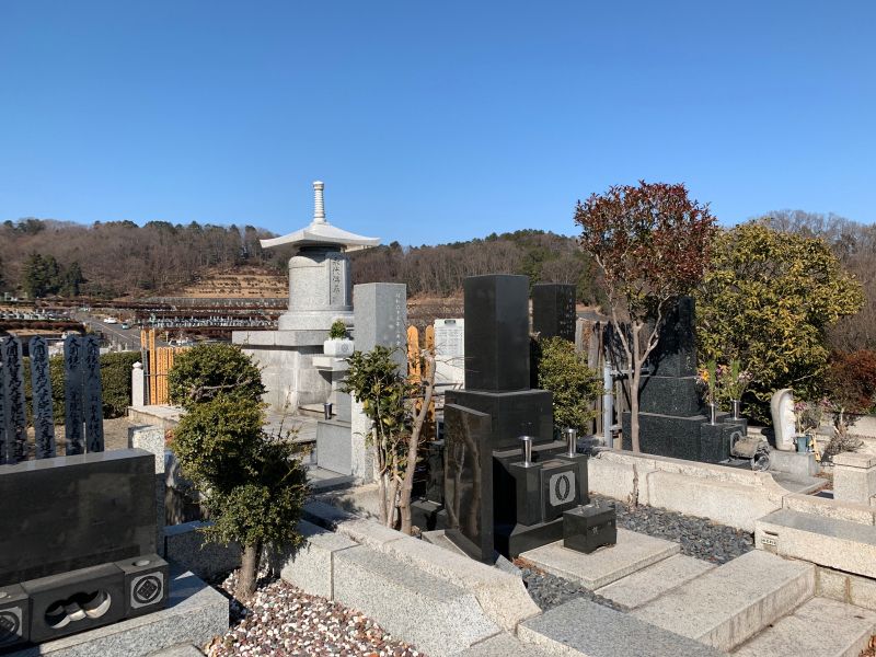 耕雲寺永代供養塔