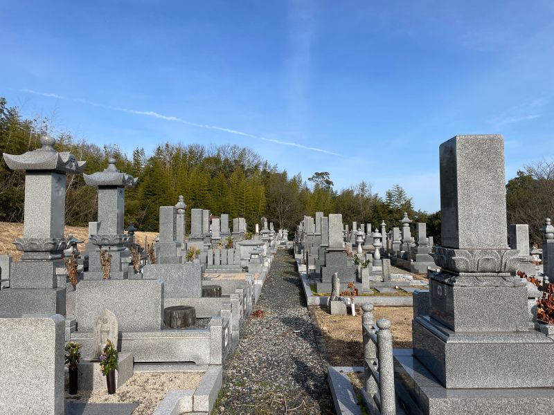 能満寺墓地