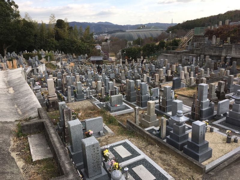 田辺地区墓地