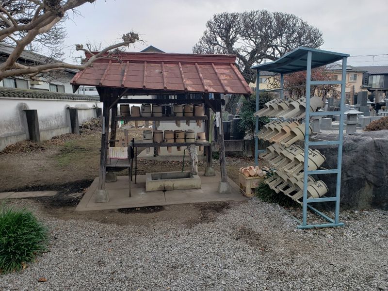 玉宝公園墓地