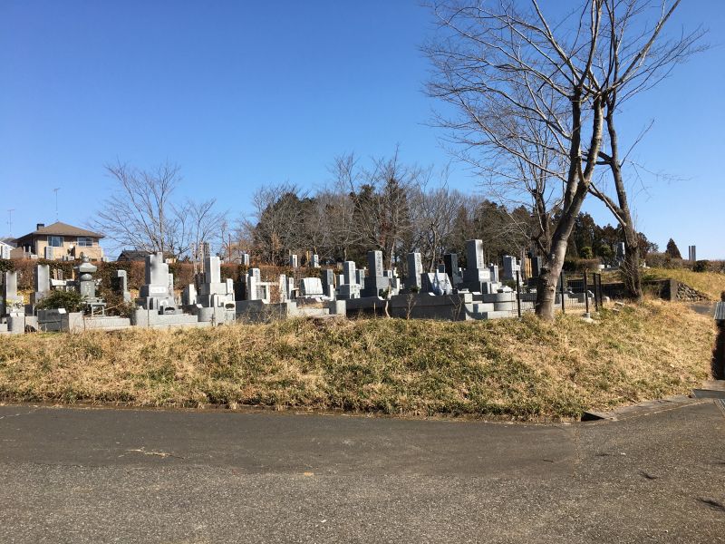 鳩山聖地霊園