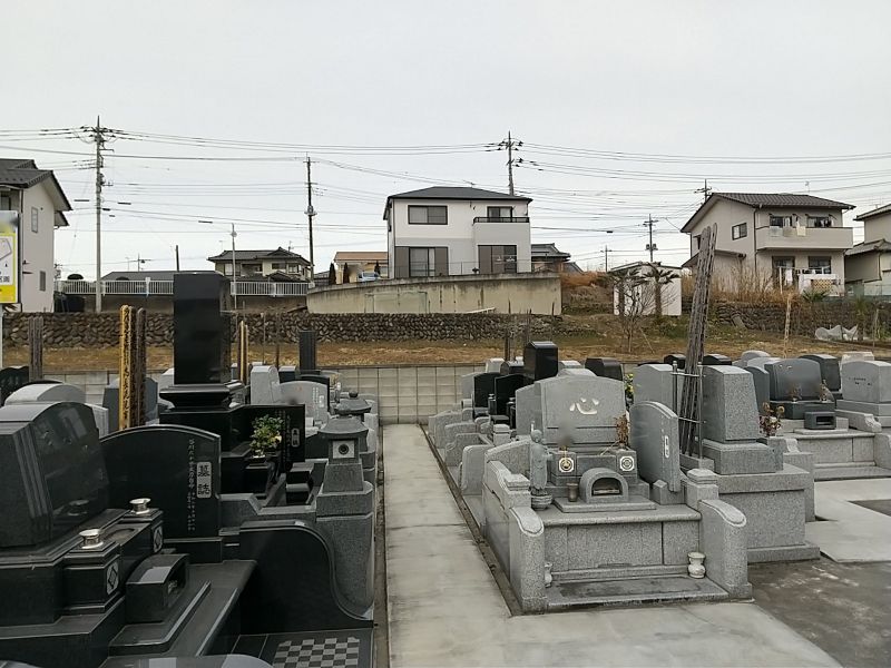 安中下之堀共同墓地