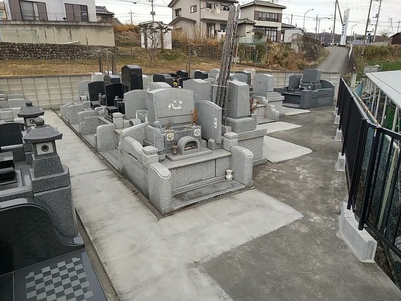 安中下之堀共同墓地
