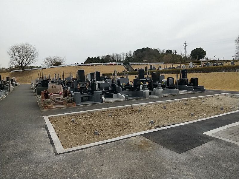 富岡市営 富岡霊園